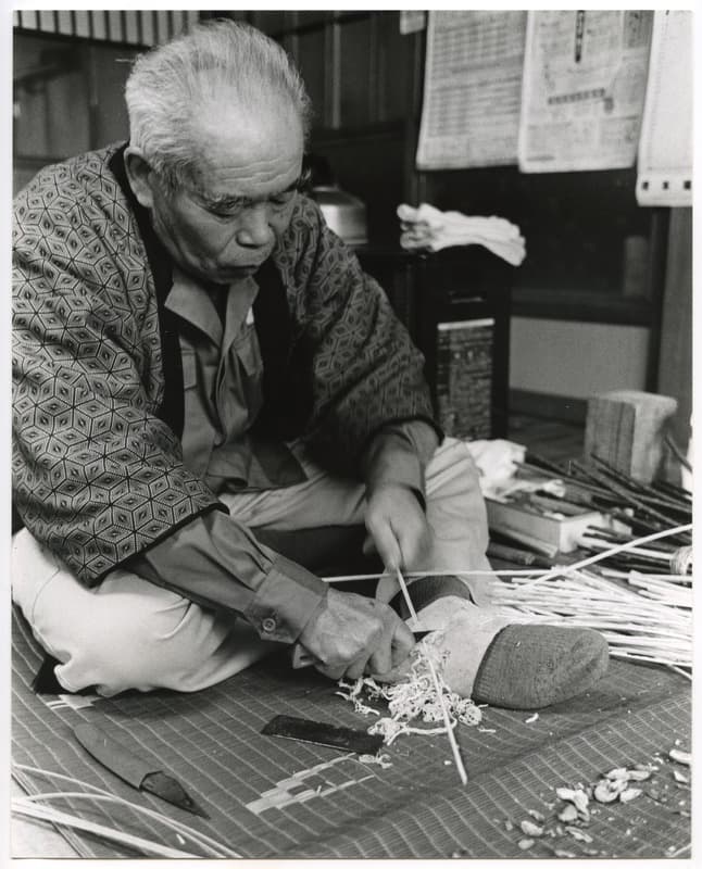 竹島善一写真200402金山町